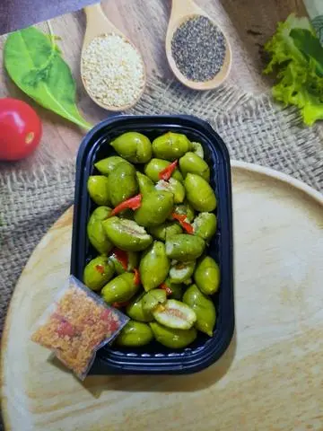 Hình ảnh Cà na dập muối ớt siêu cay