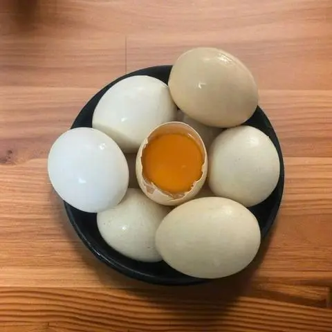 Hình ảnh Trứng gà ta (1 trứng)
