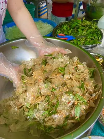 Hình ảnh Bánh tráng tỏi ớt - vừa