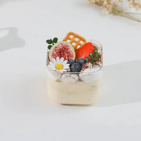 Hình ảnh Bánh Tiramisu Truyền Thống (Tiramisu Cakes)