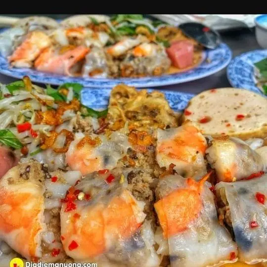 Hình ảnh Đặc biệt: Bánh cuốn nhân TÔM
