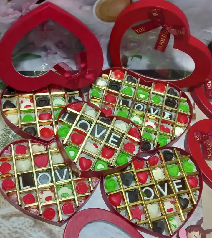 Hình ảnh sô cô la Valentine size nhỏ