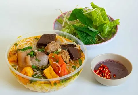 Hình ảnh BÚN RIÊU GIÒ