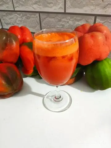 Hình ảnh Ớt Chuông +Táo (Ly700ml)