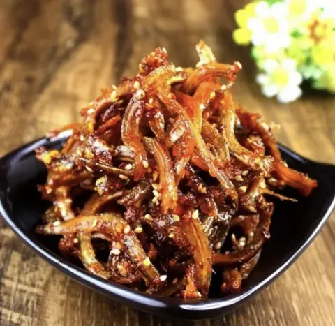 Hình ảnh Hủ Cá Cơm Chay