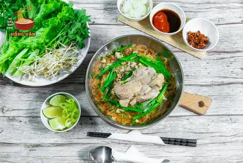 Hình ảnh hủ tiếu xương ống