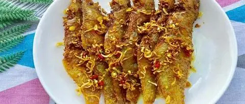 Hình ảnh Cơm cá mó chiên sả