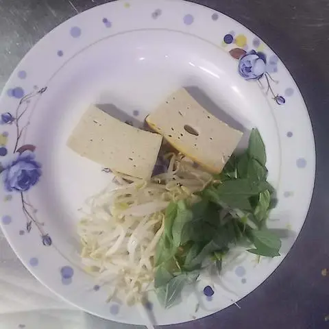 Hình ảnh chả quế thêm 