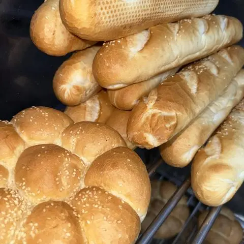 Hình ảnh Bánh mì bông lớn