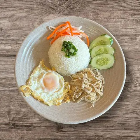 Hình ảnh Cơm tấm bì ốp la