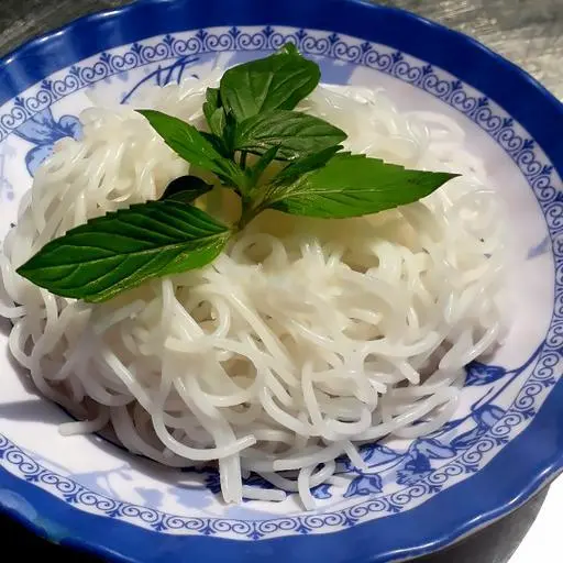 Hình ảnh Bún + Rau thêm