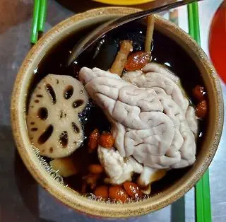 Hình ảnh Óc heo tiềm - mì