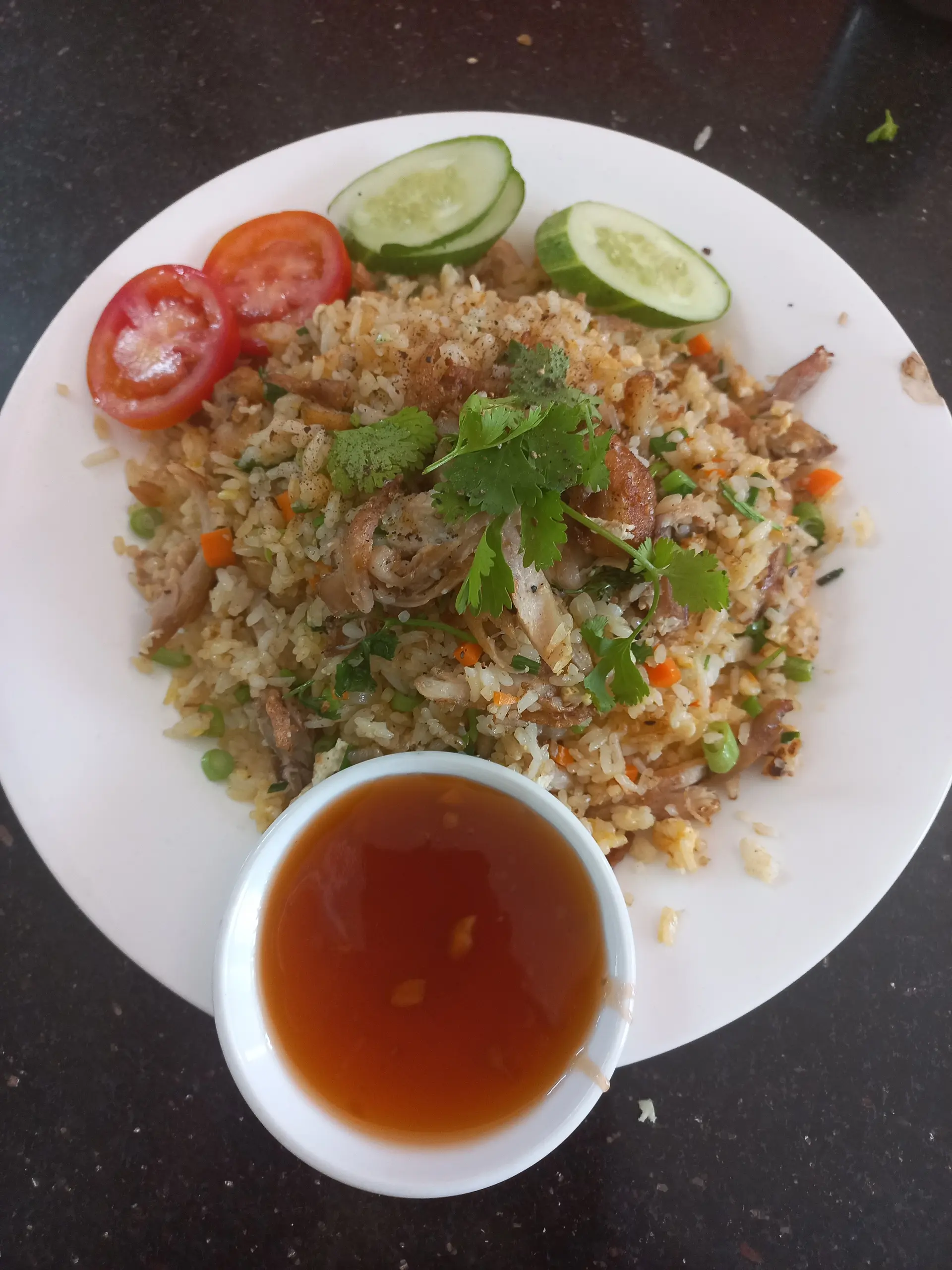 Hình ảnh Cơm Chiên Đùi Gà Xé