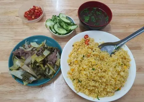 Hình ảnh Cơm rang ( chiên) dưa bò