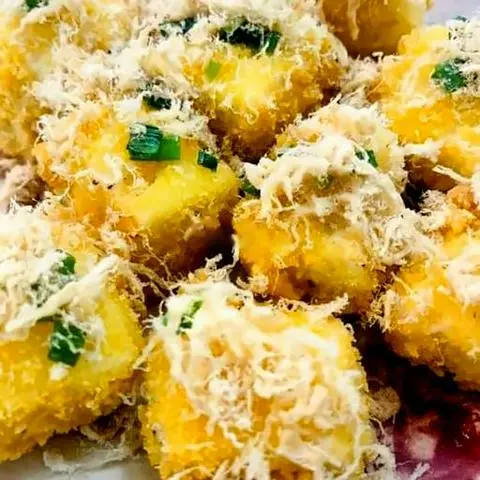 Hình ảnh Đậu hủ hoàng kim chà bông