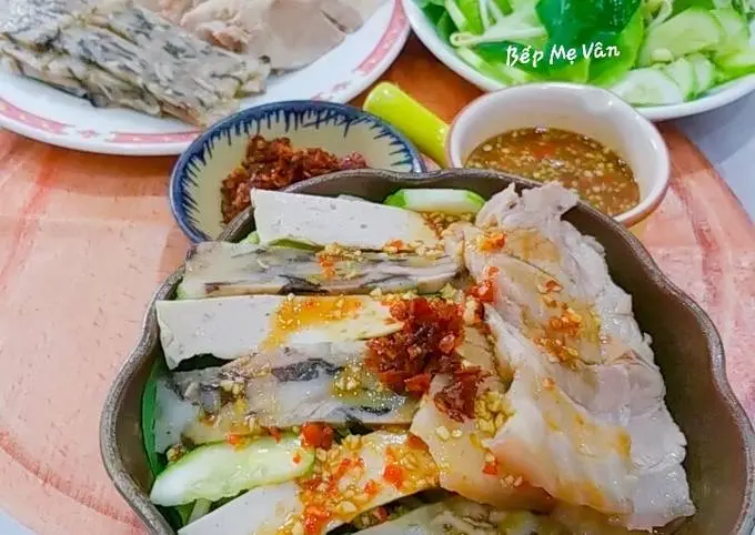 Hình ảnh Bún mắm nêm heo chả quê 