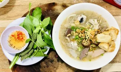 Hình ảnh Cháo lòng thêm tim