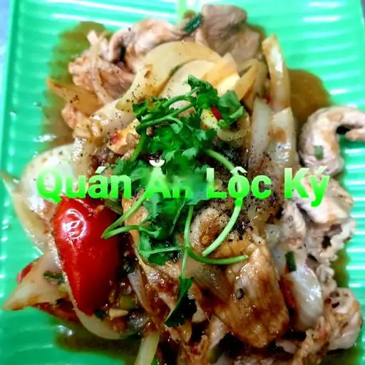Hình ảnh Thịt heo sốt tiêu xanh