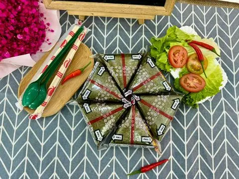 Hình ảnh cơm nắm đủ vị
