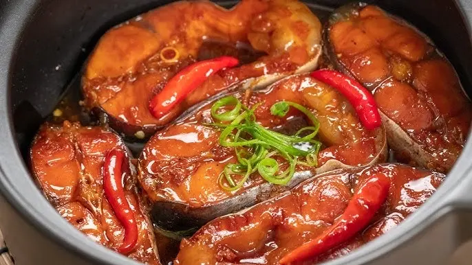 Hình ảnh Cơm cá basa kho nước dừa 