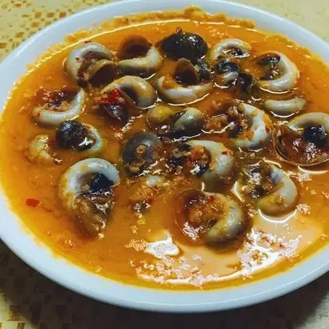 Hình ảnh ốc mỡ xào bơ cay