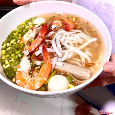 Hình ảnh Bánh canh bột sắt đầy đủ