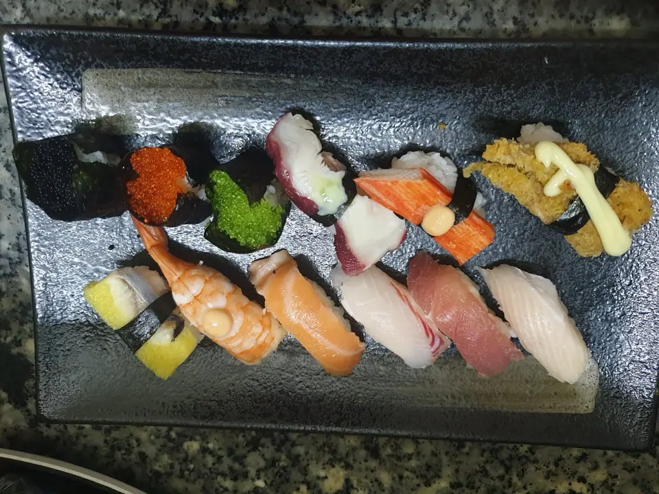 Hình ảnh Sushi Thập cẩm B 