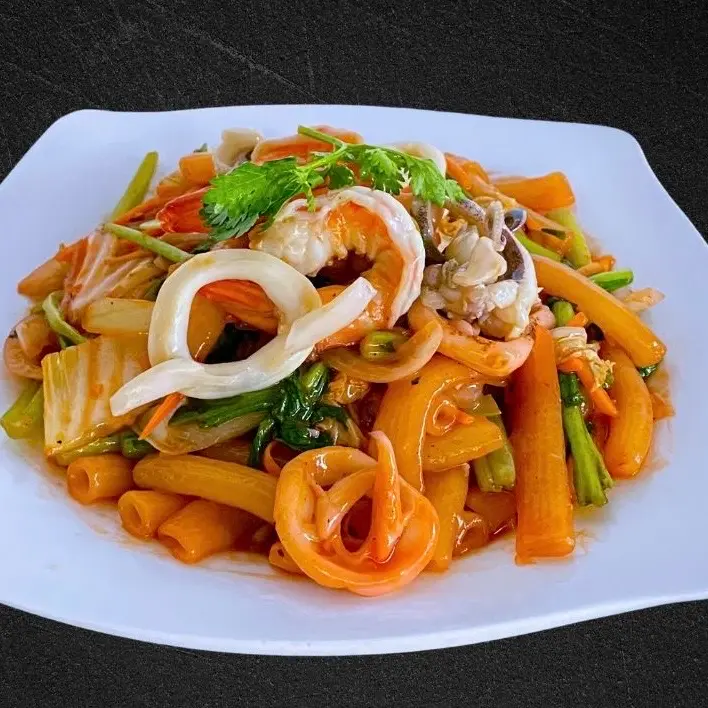 Hình ảnh Nui xào tôm mực