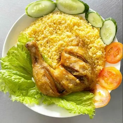 Hình ảnh Cơm gà lớn góc 4