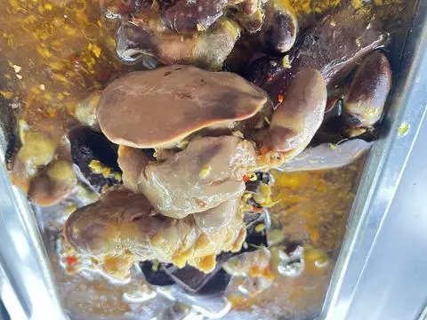 Hình ảnh Lòng gà xào sả ớt thêm