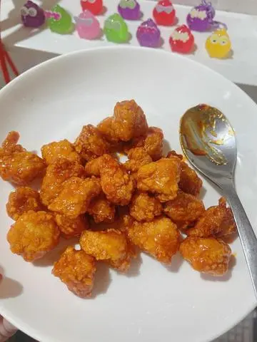 Hình ảnh Gà Viên Sốt Hàn Quốc