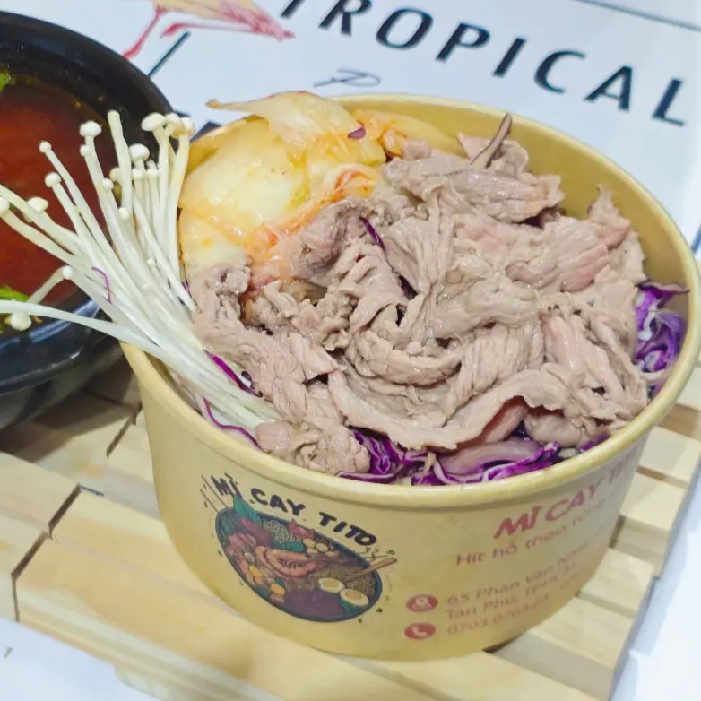 Hình ảnh Mì cay bò  ( tặng 1ly nước ngọt)