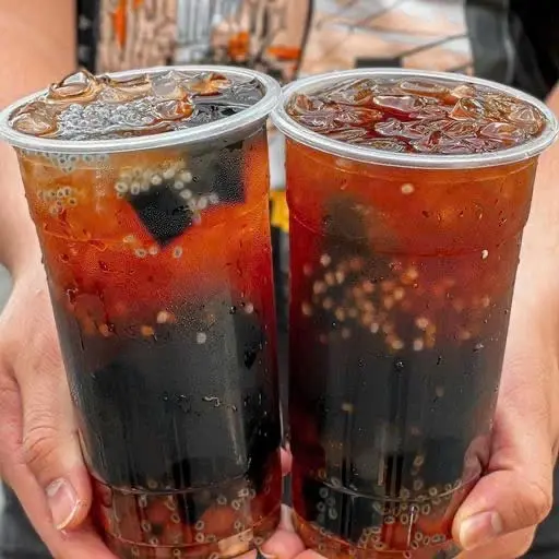 Hình ảnh Trà bí đao sương sáo hạt chia 700ml