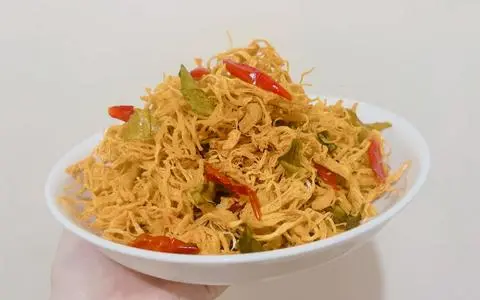 Hình ảnh Khô Gà Lá Chanh Thịt tươi