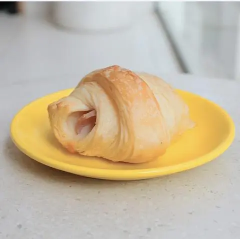 Hình ảnh Bánh Sừng Bò pho mai thịt