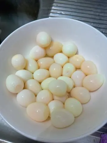 Hình ảnh Trứng cút lòng đào