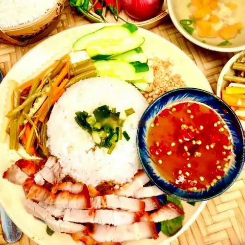 Hình ảnh Cơm tấm thịt khìa