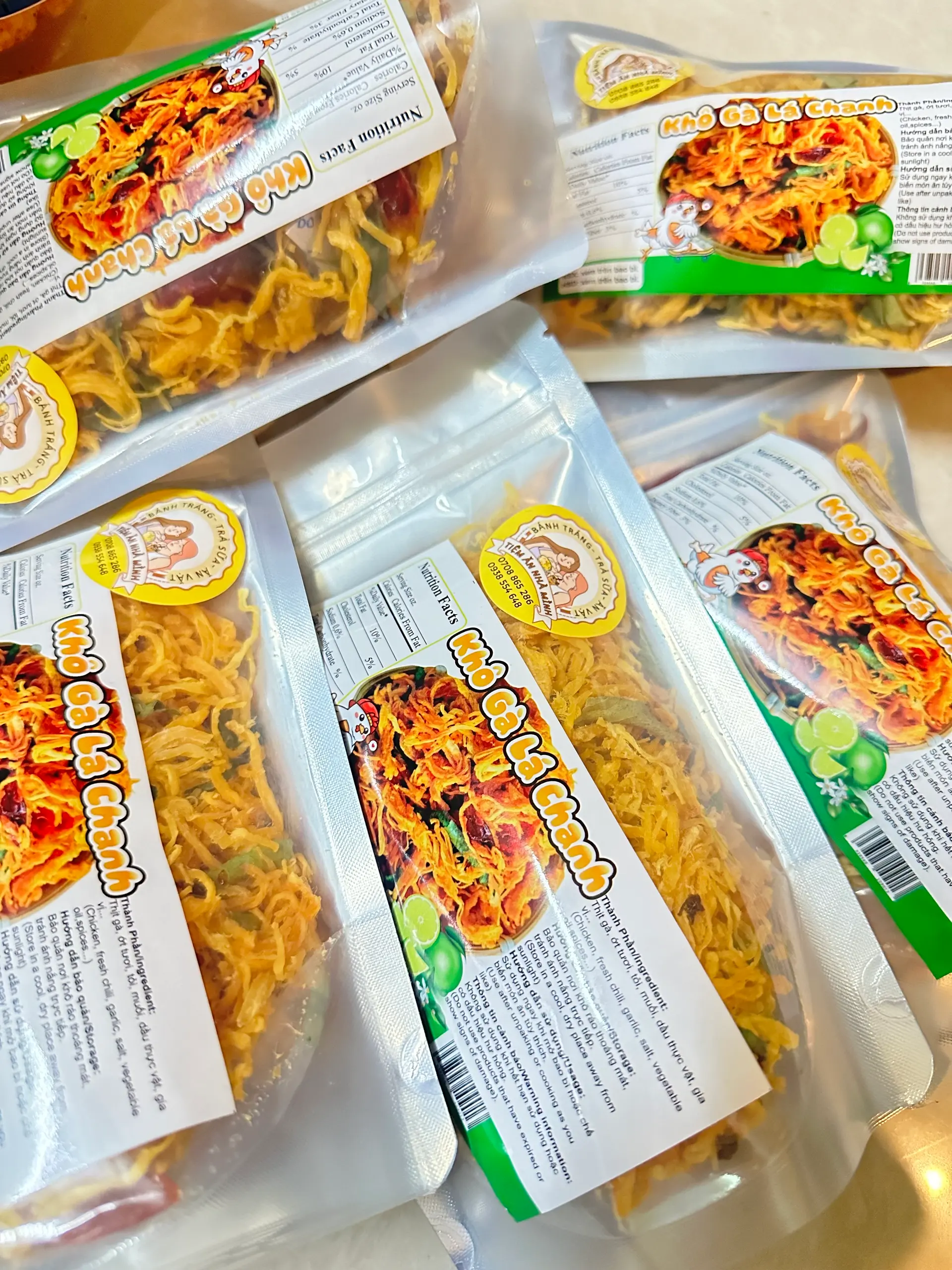 Hình ảnh Khô gà lá chanh 250gr