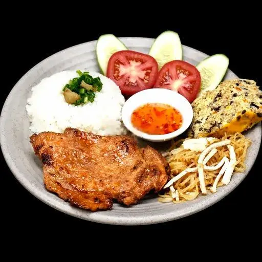 Hình ảnh Cơm sườn bì chả