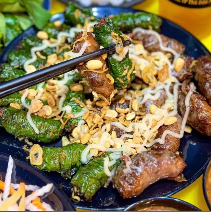 Hình ảnh [Mã giảm 42K] Combo 139K - 2 xiên bò nướng kèm rau mắm bánh