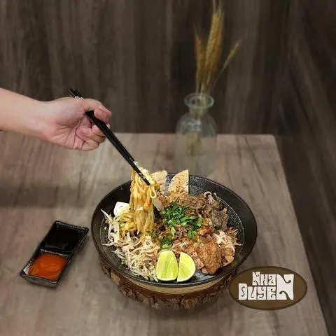 Hình ảnh Phở trộn khô sốt Nhân Duyên chay