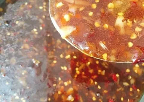 Hình ảnh Phần sốt mắm tỏi cho khách chọn món lẻ