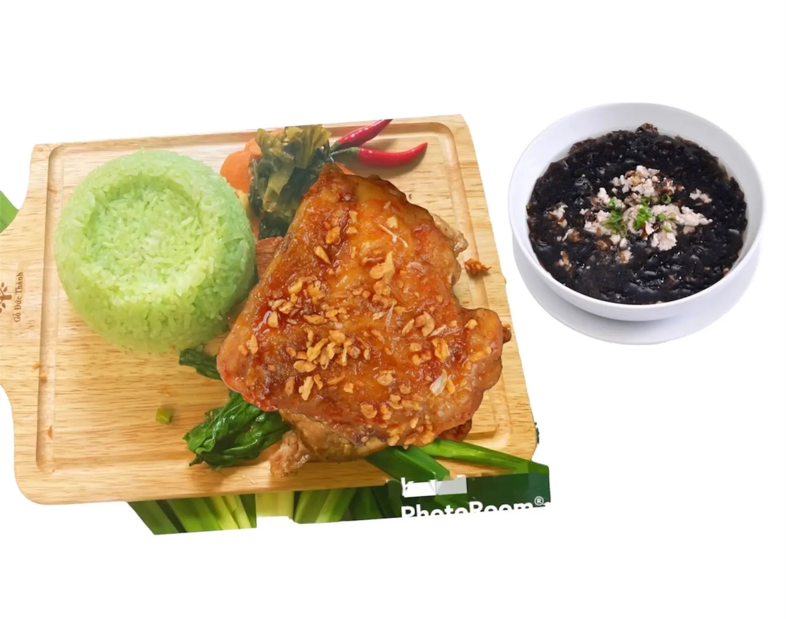 Hình ảnh Mua 1 tặng 1 ( cơm gà số mắm tỏi + 1 canh rong bien )