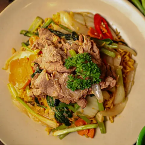 Hình ảnh Mì xào bò