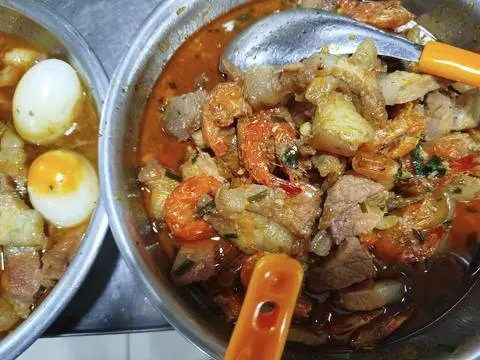 Hình ảnh cơm tôm rim thịt 