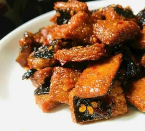Hình ảnh Cơm khô cá lóc + Canh rong biển