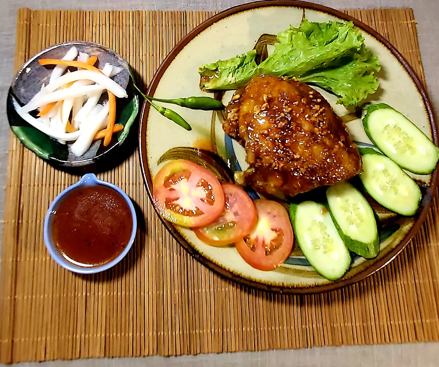 Hình ảnh Má Đùi  - Mắm Tỏi ( Không Cơm)