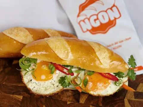 Hình ảnh Bánh mì trứng ốp la