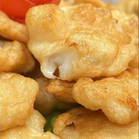 Hình ảnh Mì Ý Spaghetti (Trộn) Sốt Chả Mực Giả Tay Hạ Long (2 Miềng)
