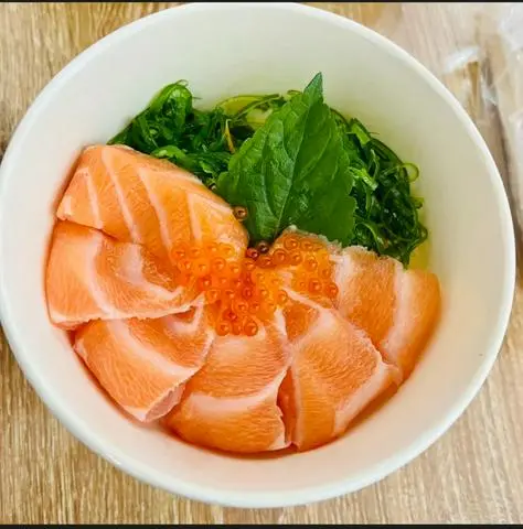 Hình ảnh Sake Don - Cơm Cá Hồi
